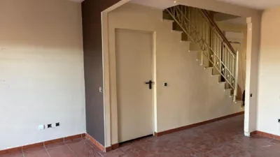 Chalet on Calle Fuentes Carrionas photo 2